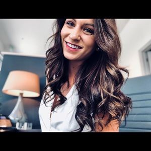 Meet your Posher, Chelsie